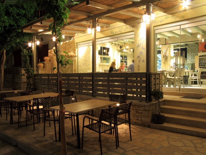 Tilevoes Restaurant | Meganisi, Lefkada